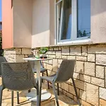 Two Bedroom With Terrace A2 Apartament Pula